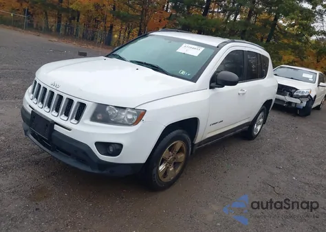 2013 Jeep Compass Sport z USA, uszkodzony, nr VIN 1C4NJCBA0DD208159